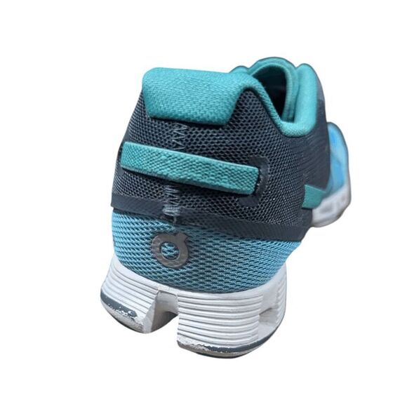 ON RUNNING Cloud Running Shoes Size 10 - Picture 15 of 15